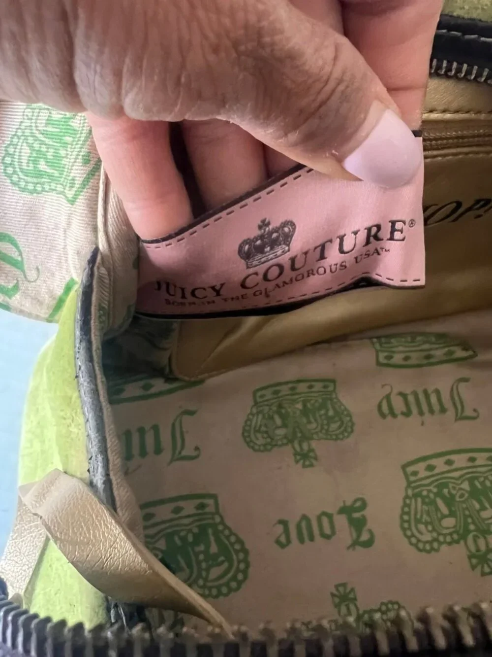 Y2K JUICY COUTURE BOWLER VELOUR SMALL EMBROIDERED SATCHEL BAG GREN